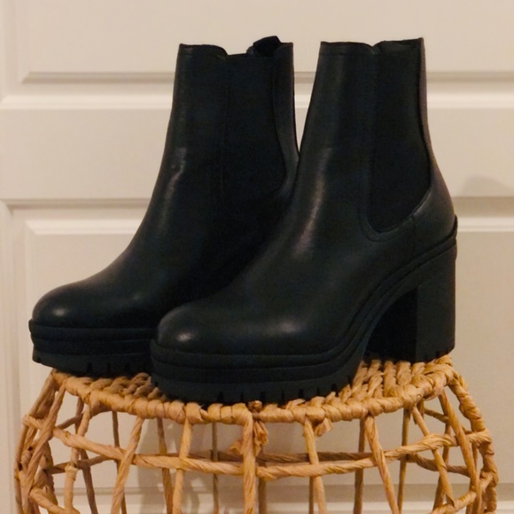 ** SOLD** Sister x Soeur Ryanna Black Boots **SOLD** - Picture 2 of 2